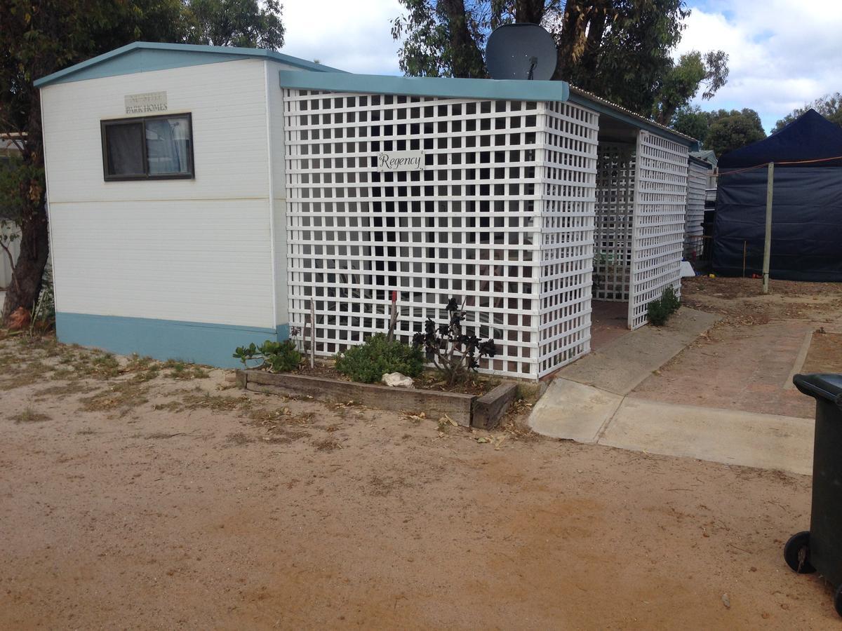 Green Head Caravan Park Villa Exterior photo